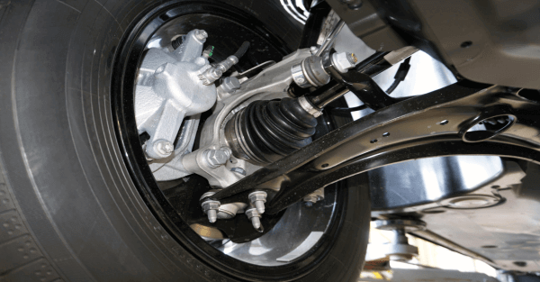 What happens when your lower control arm breaks？