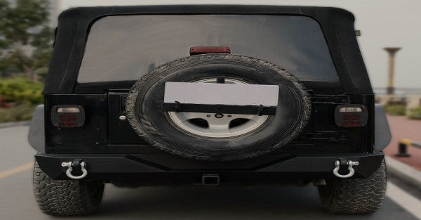 ¿Cómo instalar el parachoques trasero en el Jeep Wrangler TJ YJ 1987-2006?