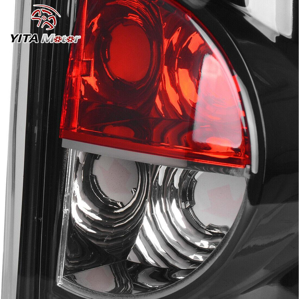 YITAMOTOR® 2003-2006 Chevy Silverado Chroming Headlight + Black Tail Lights Set - YITAMotor